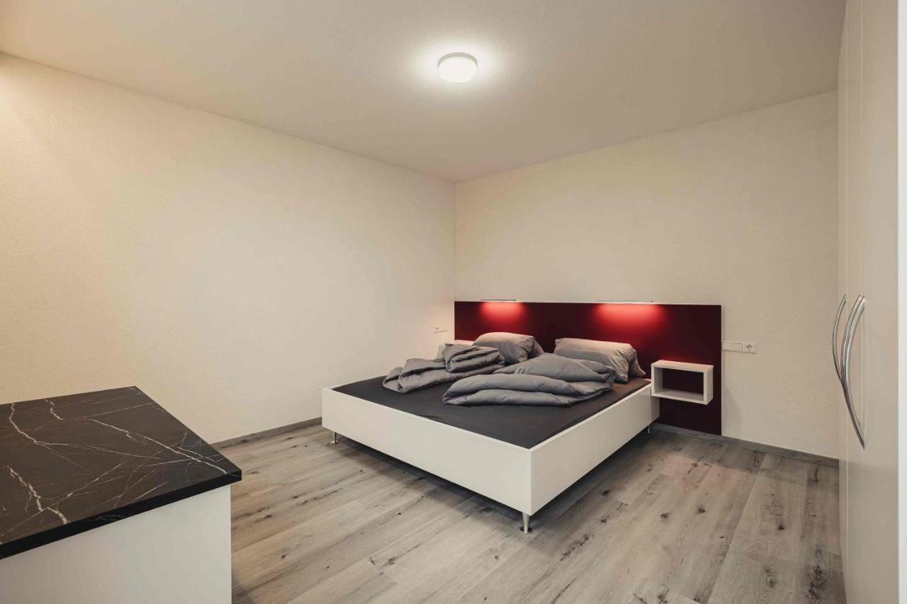 Ferienwohnungen Und Boardinghouse Heimbach In Renchen Kültér fotó